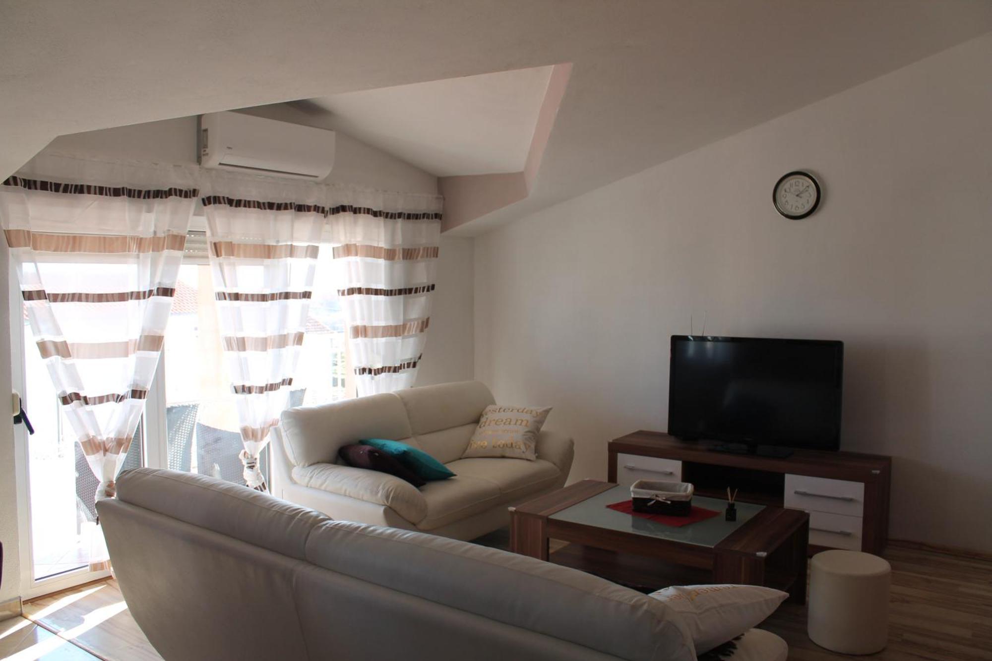 Apartment Aurora Kastela Bagian luar foto