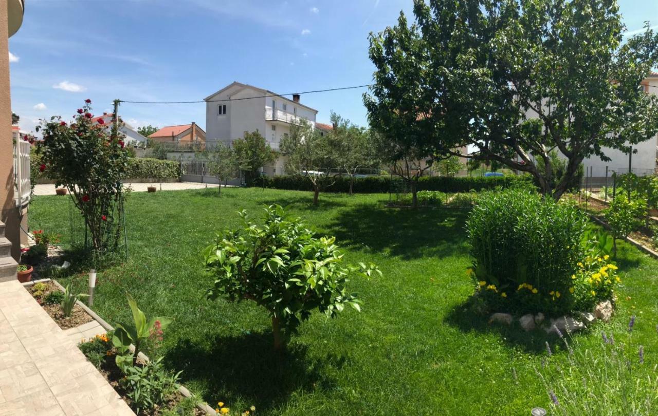 Apartment Aurora Kastela Bagian luar foto